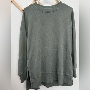 Women’s Aerie crewneck sweatshirt